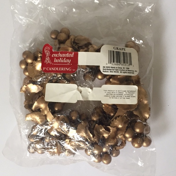 ENCHANTED HOLIDAY | 3” Candlerings - Picture 2 of 7